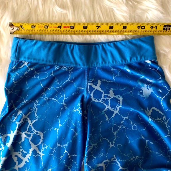 Nike Dri-Fit Cropped Leggings - Picture 5 of 10